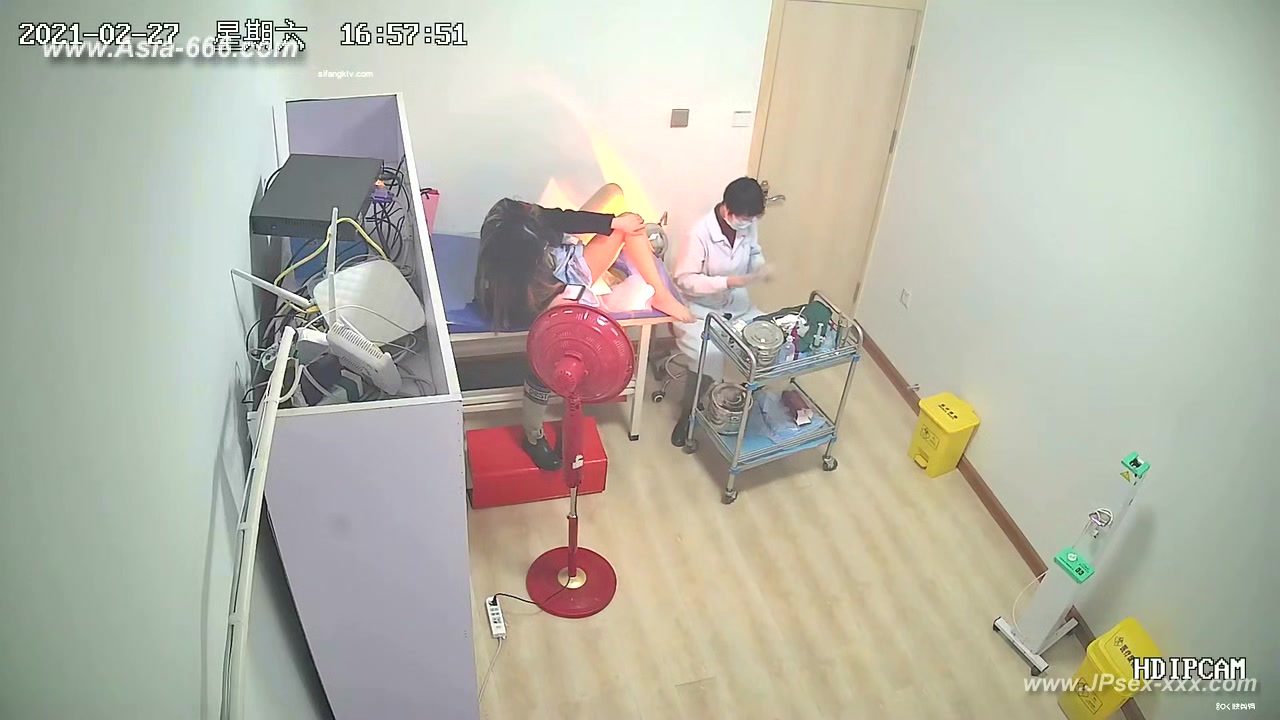 Peeping Hospital patient.10