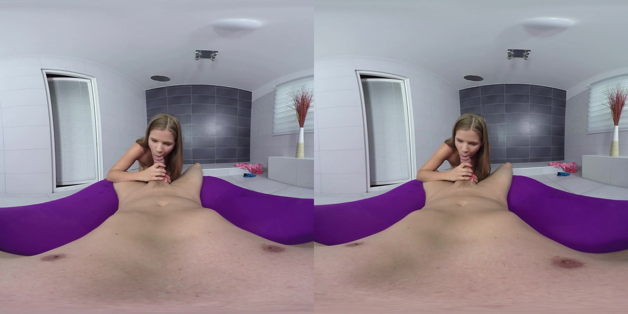 Sara Kay in Twisted Shower Game - TmwVRNet