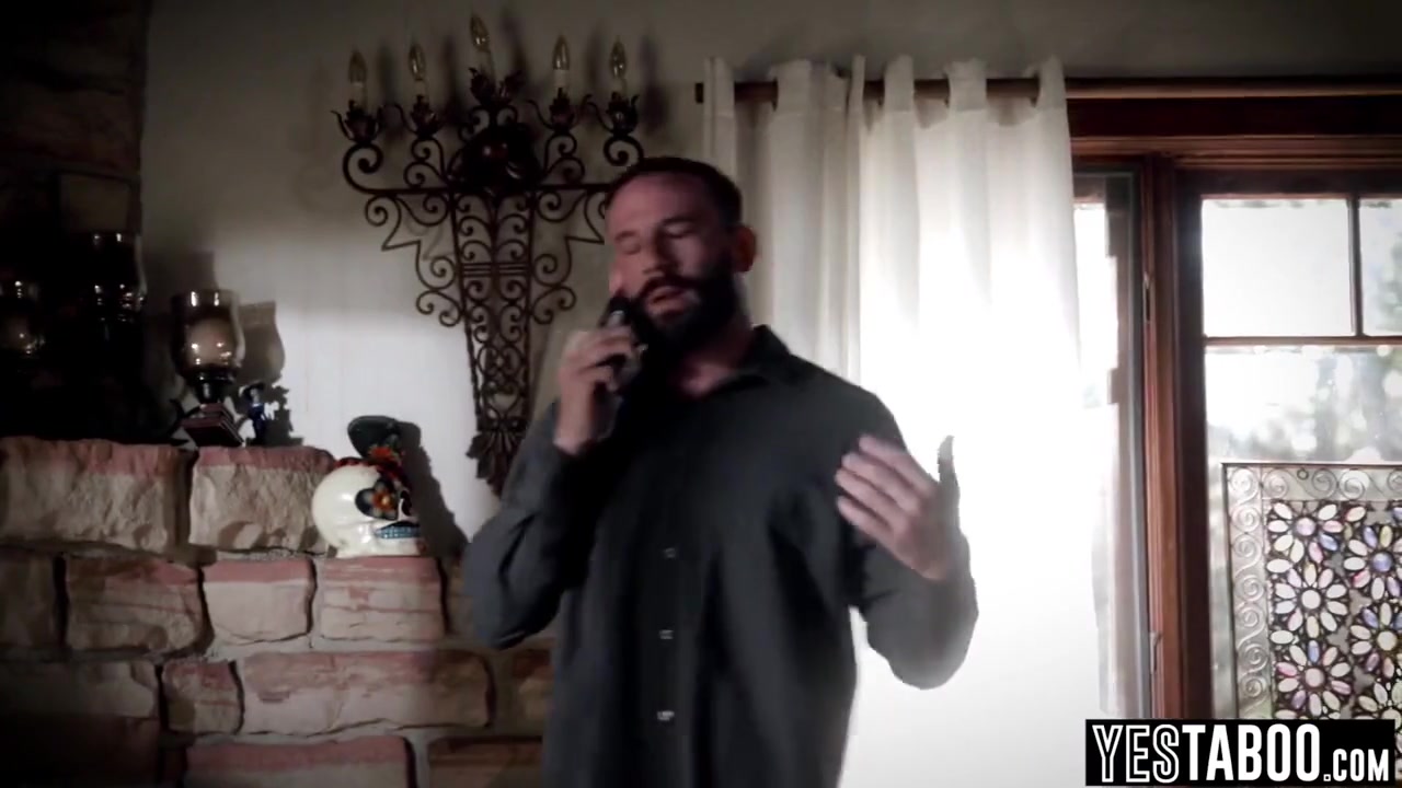 Huge Dick Stepdaddy Reunites With T-girl Stepdaughter By Pounding Her - Jenna Gargles And Jj Graves