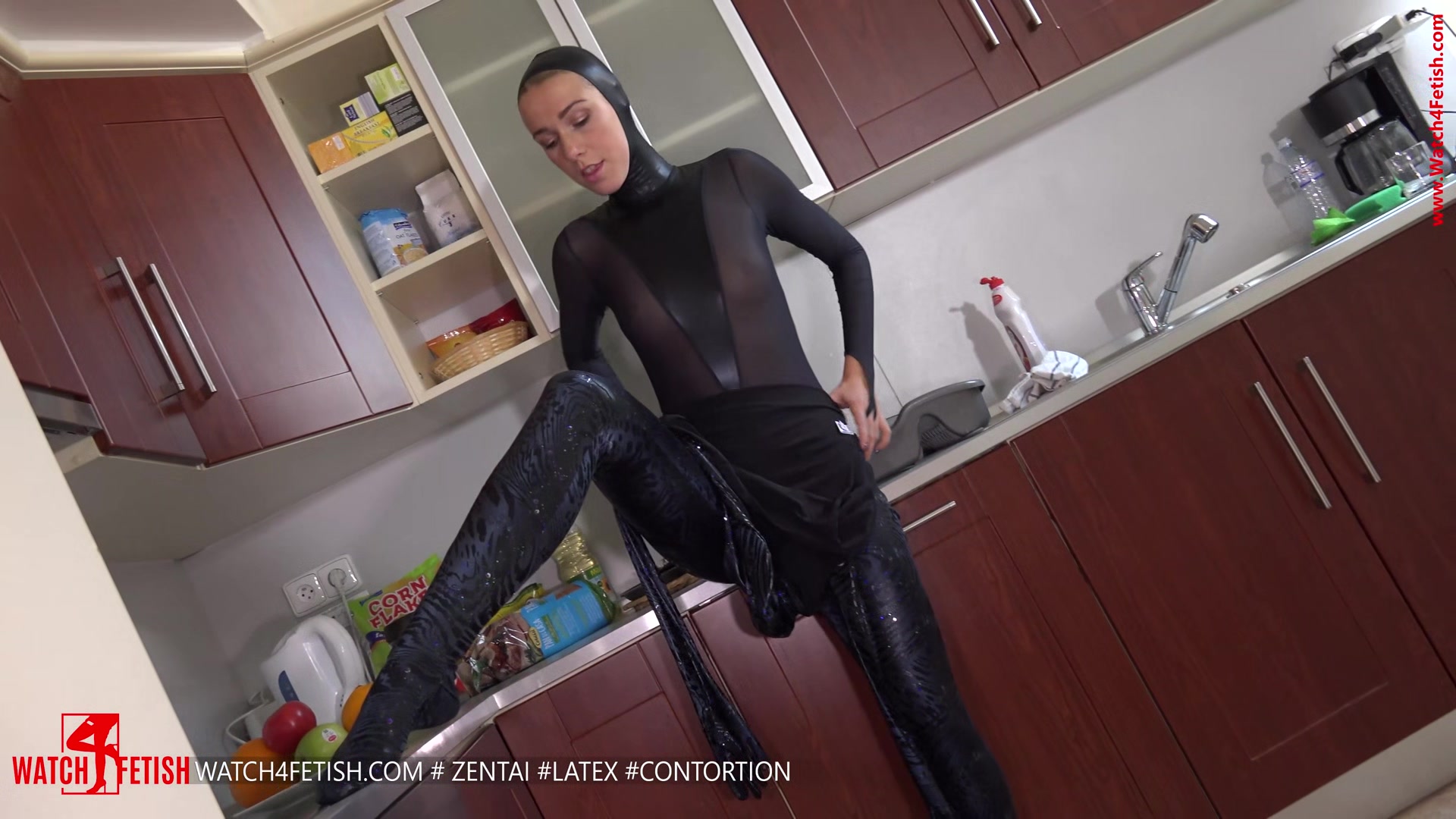 Pornstar Alexa in flexible exercises in a zentai catsuit