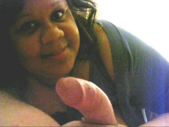 Funny black wench trys for the first time a fine white cock