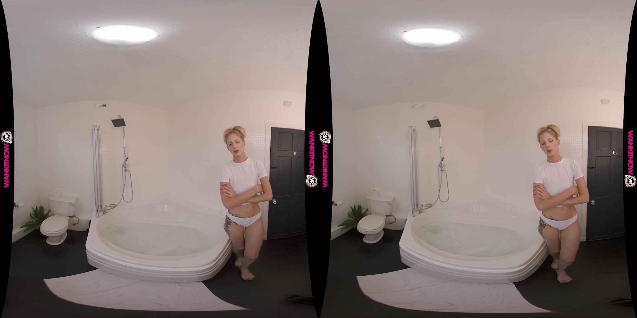 Spunk Bath featuring Leah - WankitNowVR