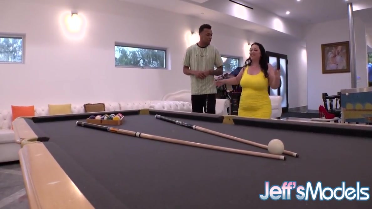 Black Rod And Amanda Thickk In Bbw Cant Help But Suck And Ride His