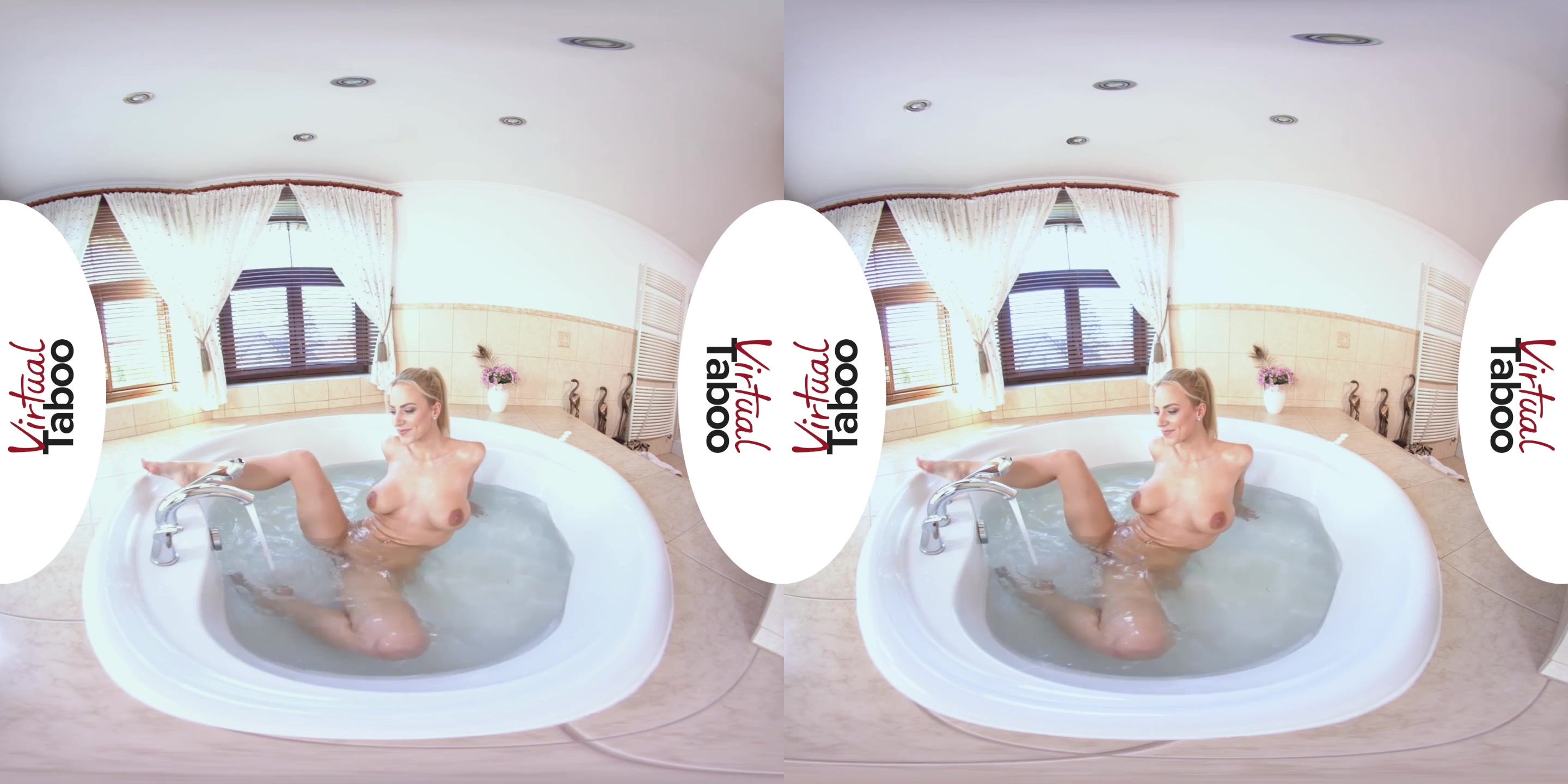 Bathtime With MILF Natalie - VirtualTaboo