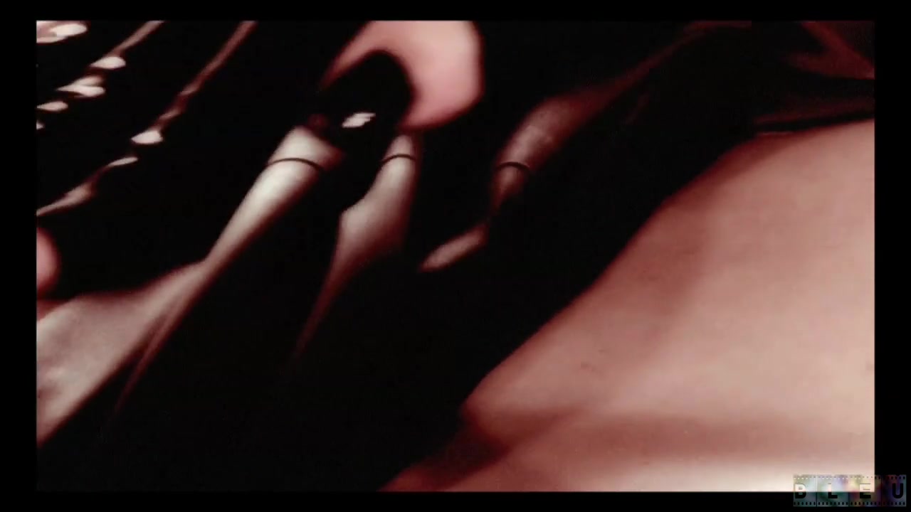 Vampire Step sisters: Chapter One - KINK