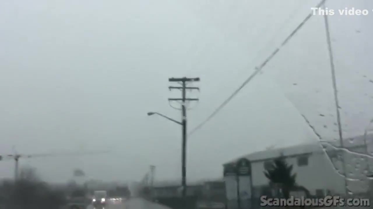 teen 18+ Hottie Masturbates In Car