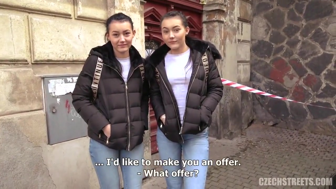 124 Naive Fake twins
