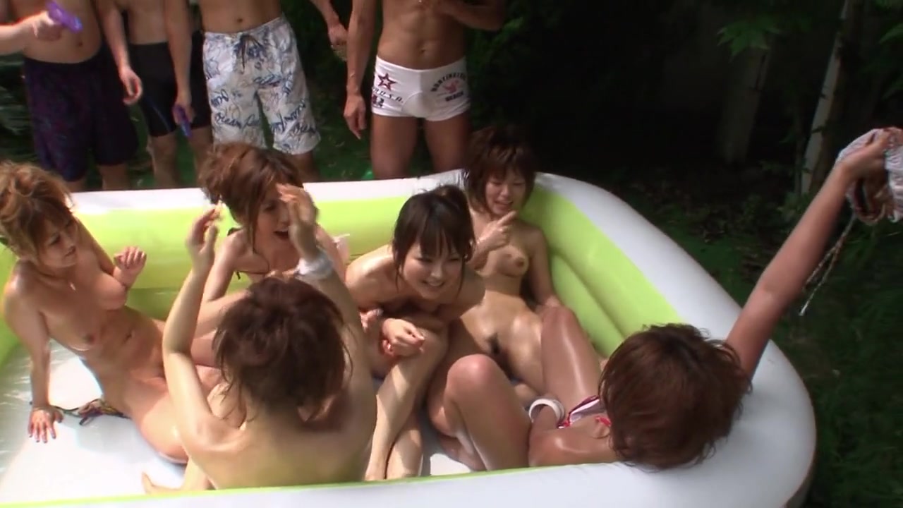 Wrestling Asian girls having lesbo fun by Slamming Asian Orgies