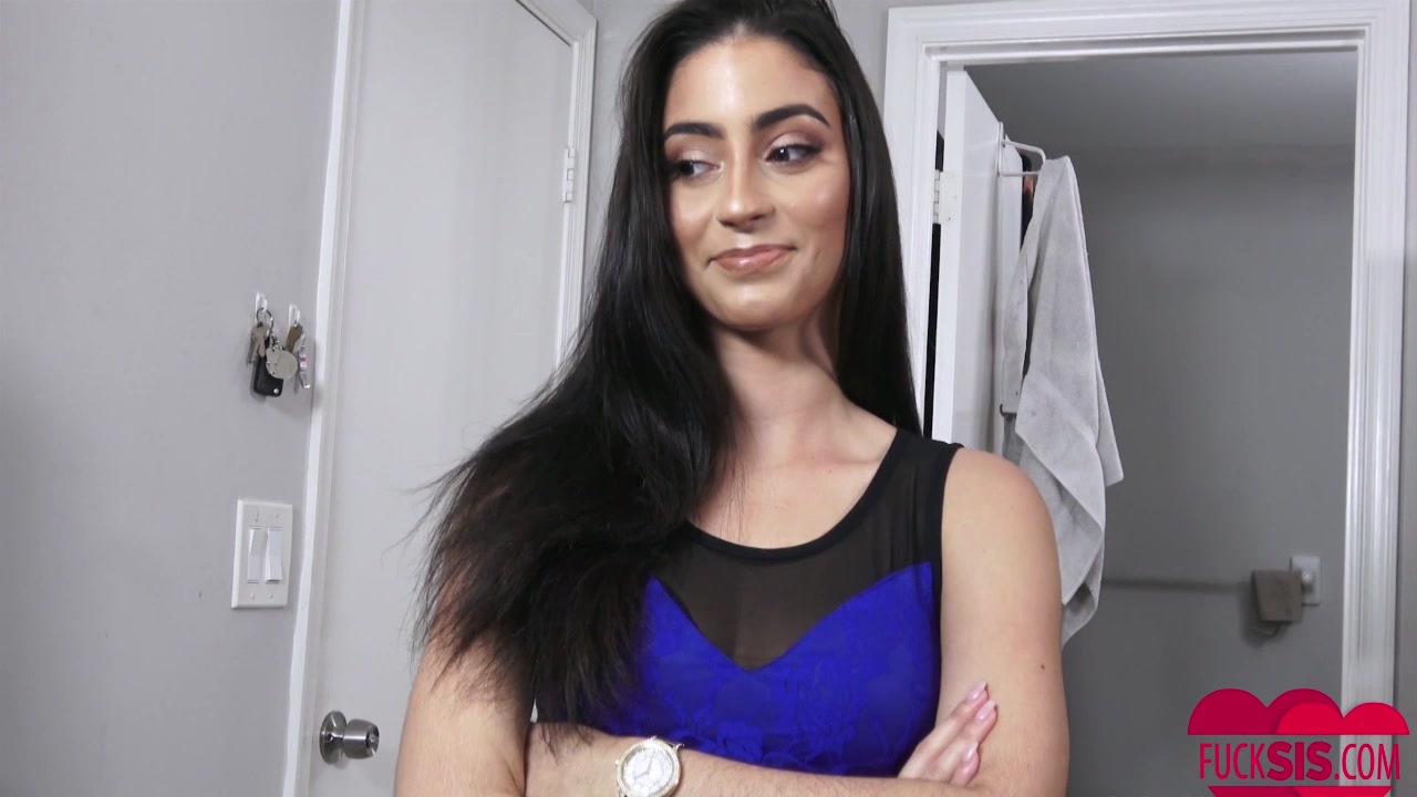 Jasmine Vega in Assisting My Stepsis