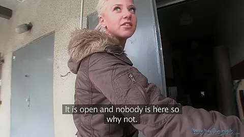 PublicAgent Clip. Nicole