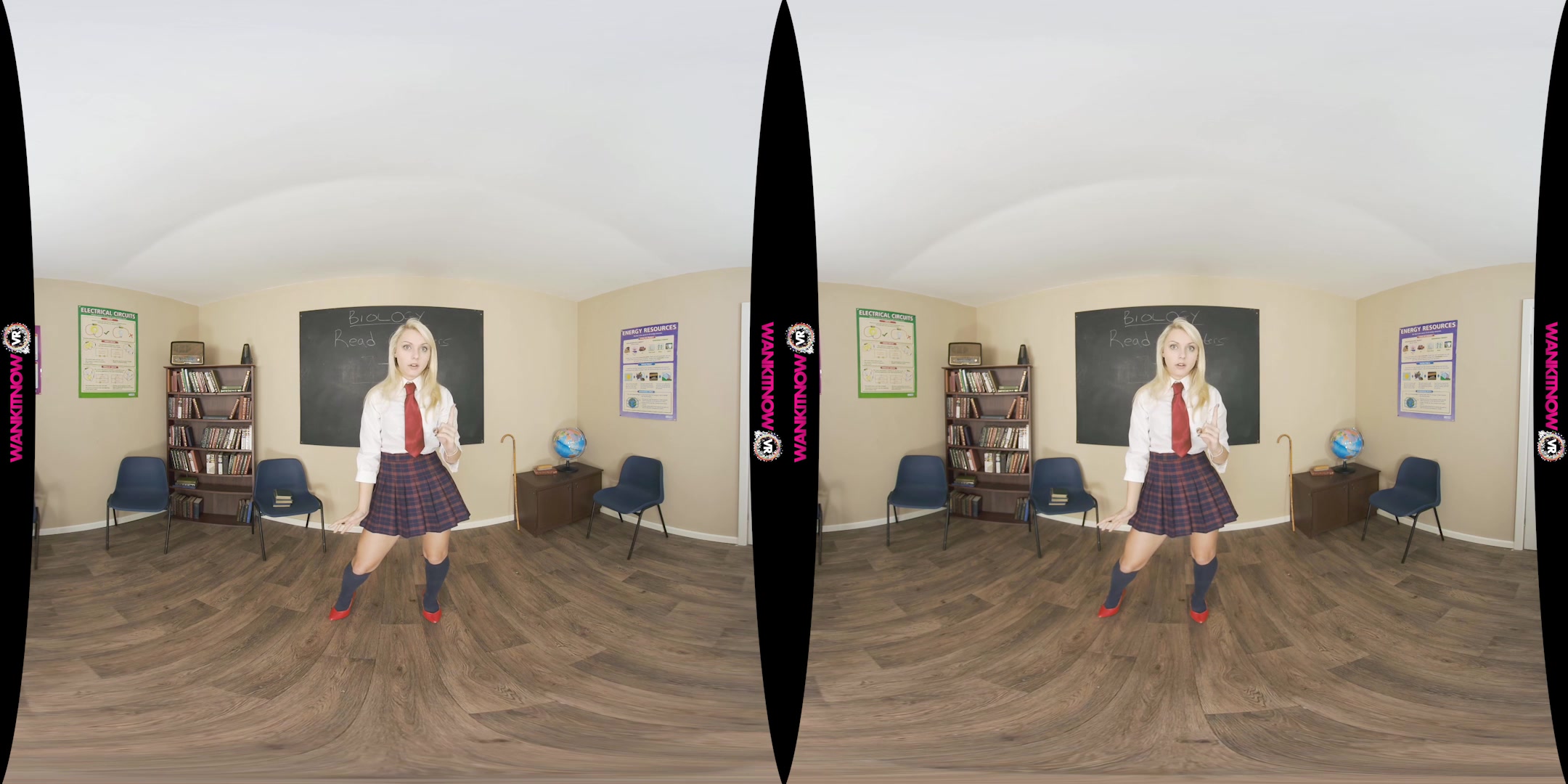 Wank For Me featuring Chloe Toy - WankitNowVR