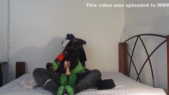 Evenji plays with and fucks Scrappy