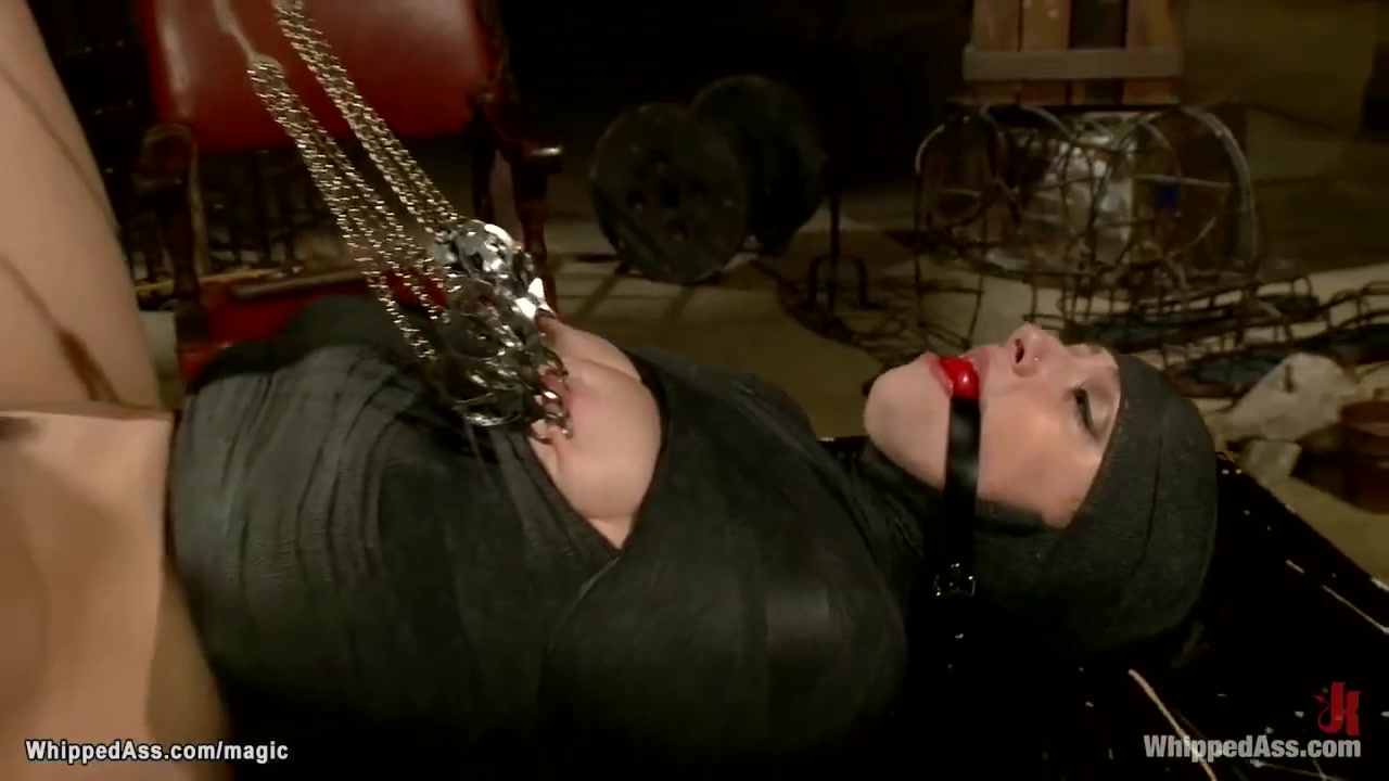 Bound Lesbian Butt Sex Made Love With Mz Berlin And Huge Breasts