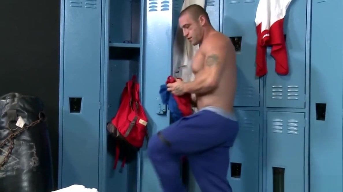 ExtraBigDicks Enormous Pecker Latin Fucks His Muscled Jock Trainer