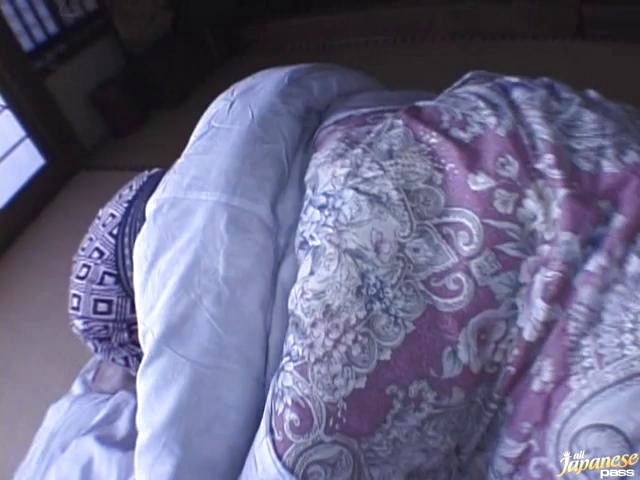 Tomoe fine blowjob in POV at home by Tomoe Hinatsu