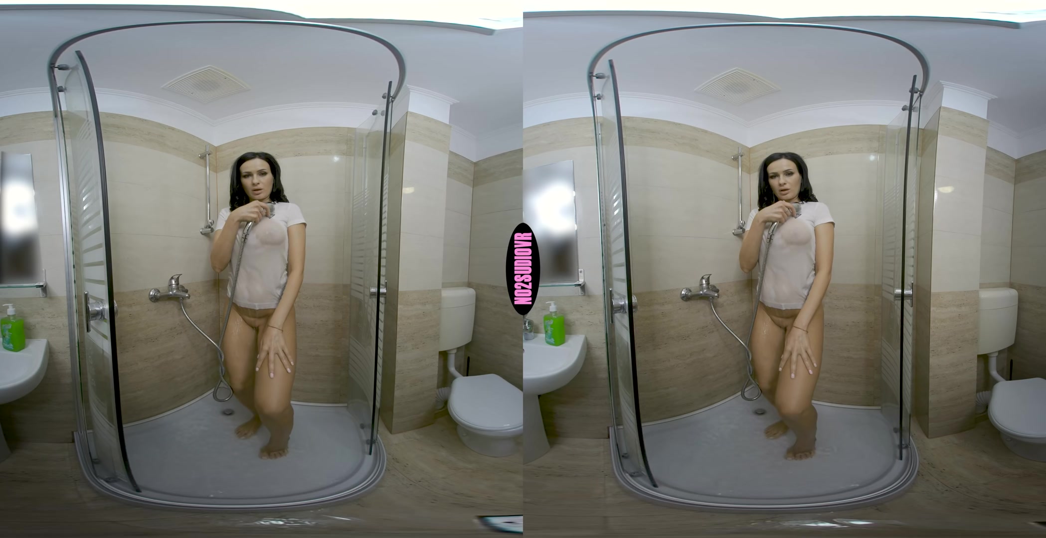 Horny Friends - Wet & Wild - No2StudioVR