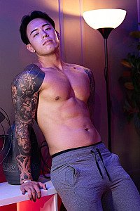 Titus Low