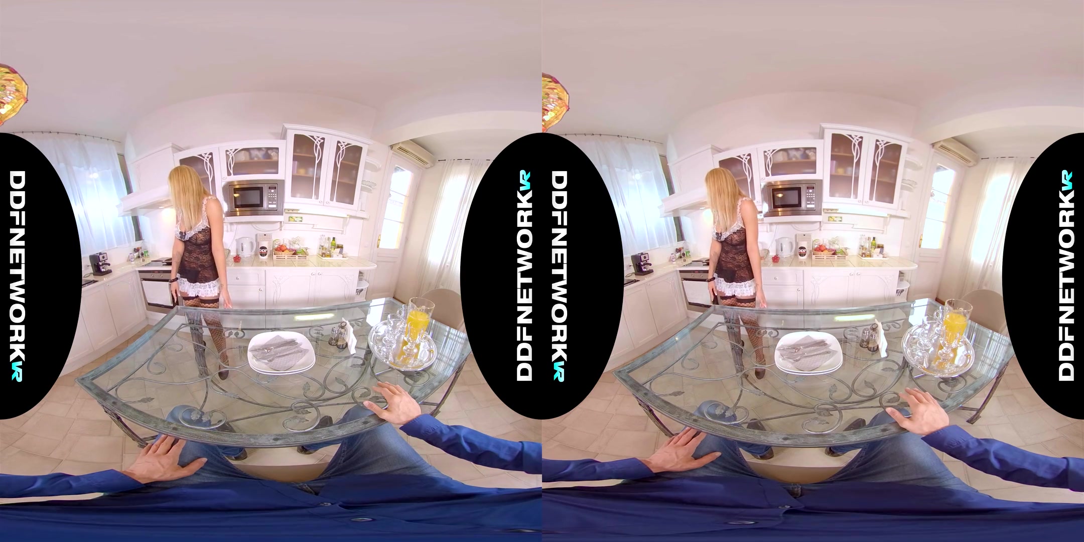 Peneloppe Ferre in Horny Housewife - DDFNetworkVR