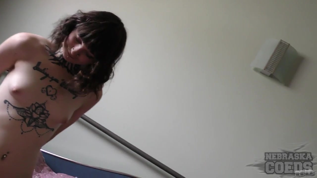 Tiny Spinner Webcam Model Andy teen 18+ Helping Hand Glass Dildo Orgasm - NebraskaCoeds