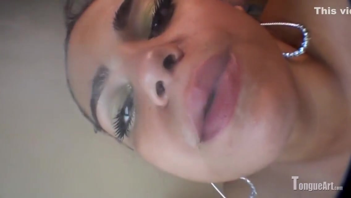 Gemini Smokey Lips 12 Min