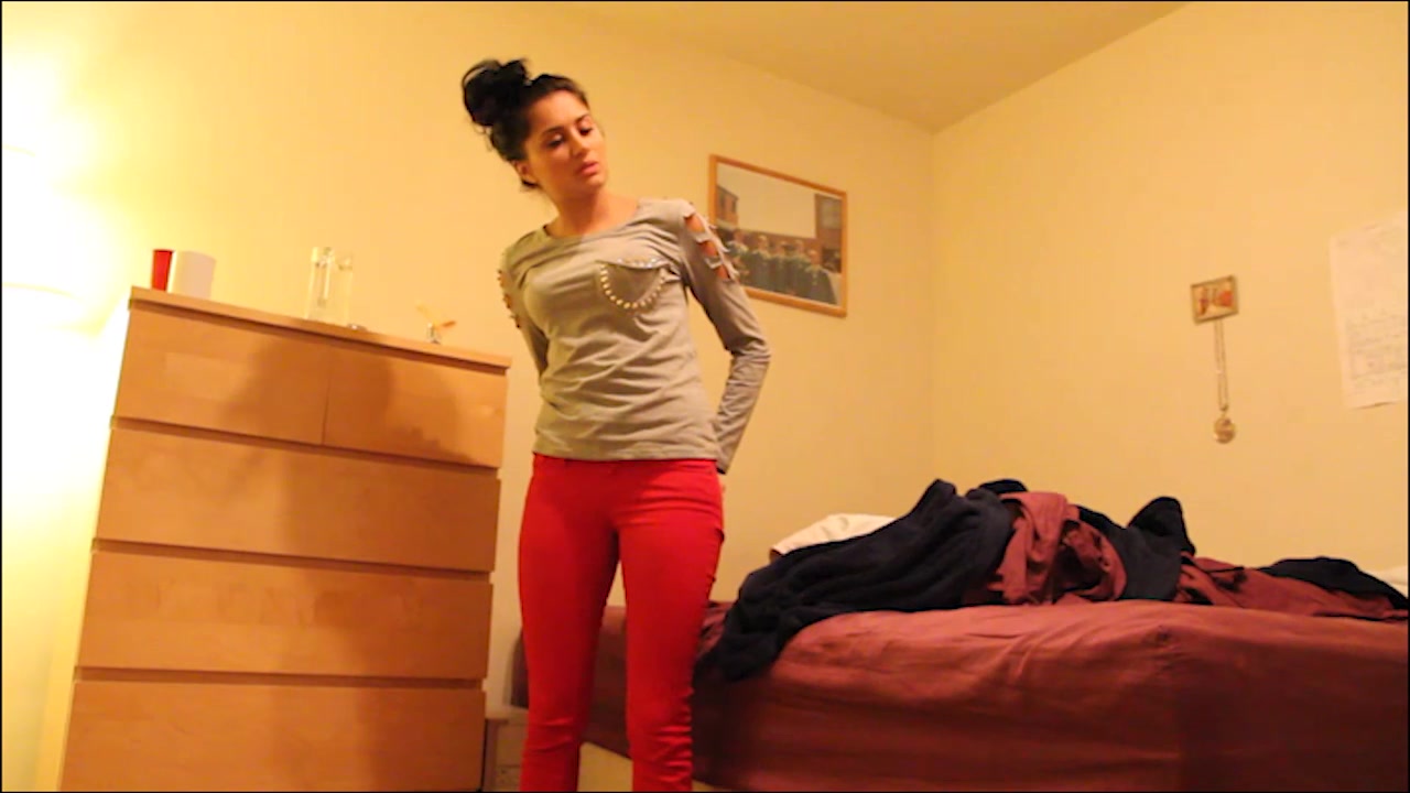 Hot Latina Giselle Shows Off Her Cock Sucking