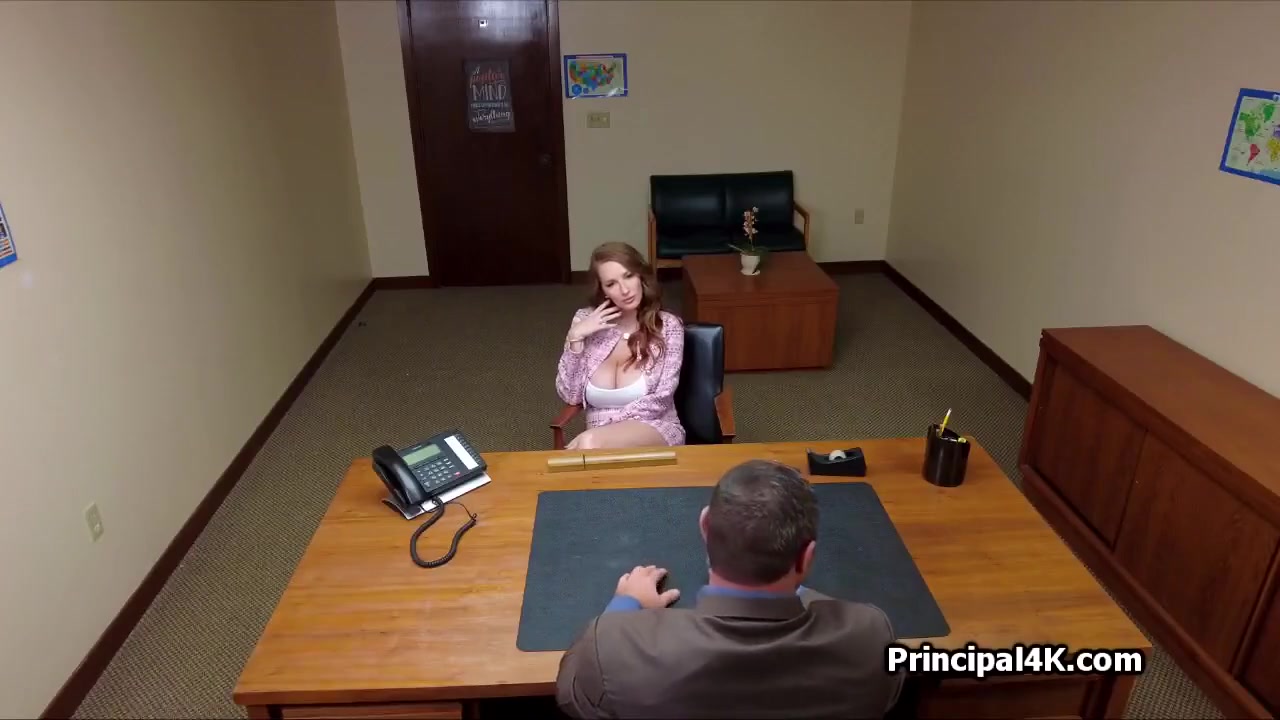 Big Titty Stepmommy Lawyer Ends Up Suck A Principal With Große Titten