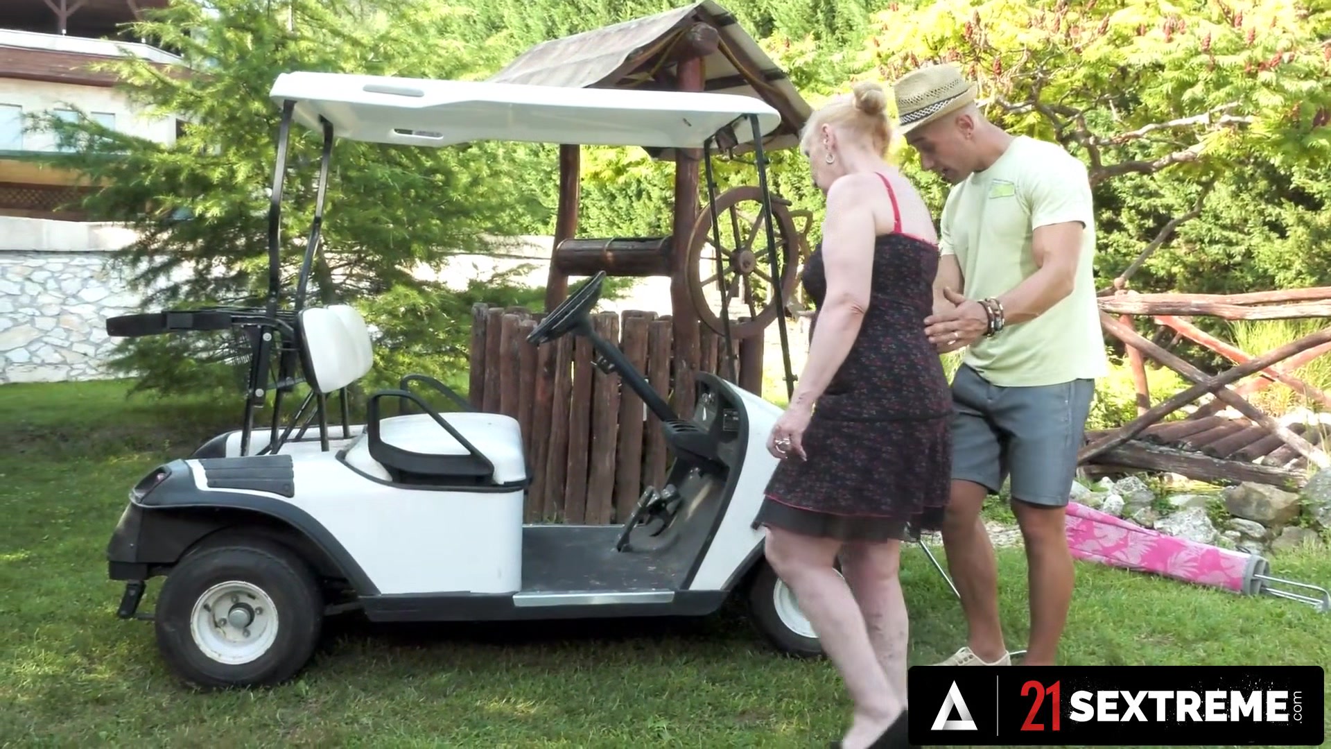 21 SEXTREME - Naughty Granny Gets Her Dusty Pussy Fucked By Her Golf Coach
