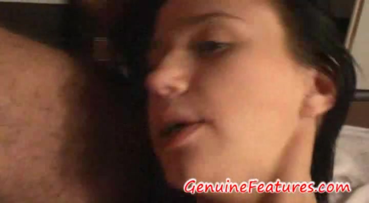 Cumshoot for teen 18+ brunette