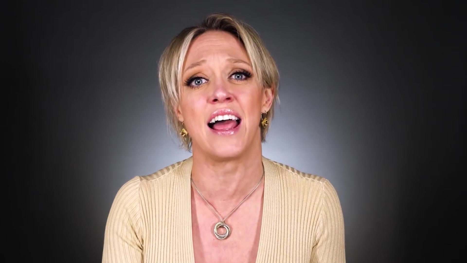 YOU NEED TO SEE THIS - how women Orgasm with Dee Williams