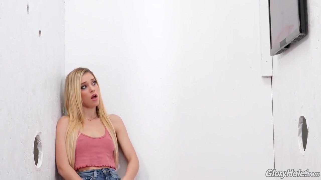 Sneaks Into The Gloryhole And Fucks Bbc - Kali Roses