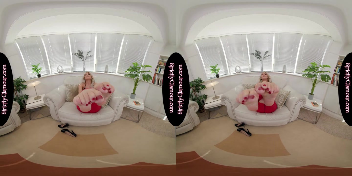 Lauren Louise - StrictlyGlamourVR