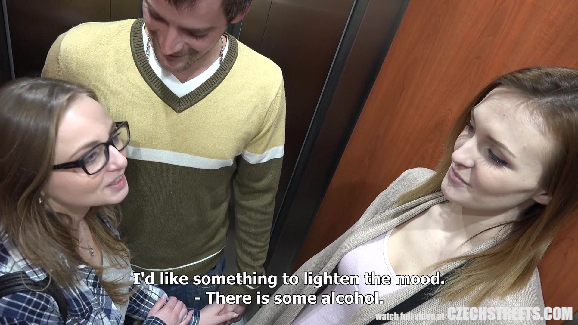 Foursome Fuck in Czech Streets !!