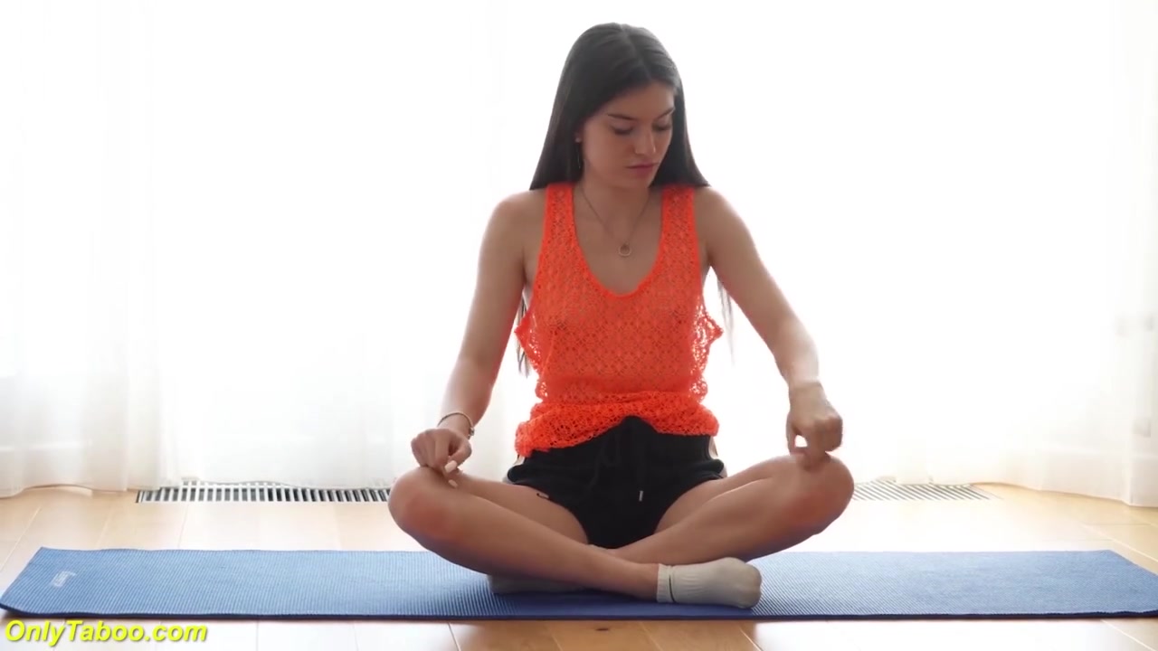 First Video of Flexible Stepsis