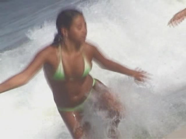 Sexy at the beach - GNDBeachVideos