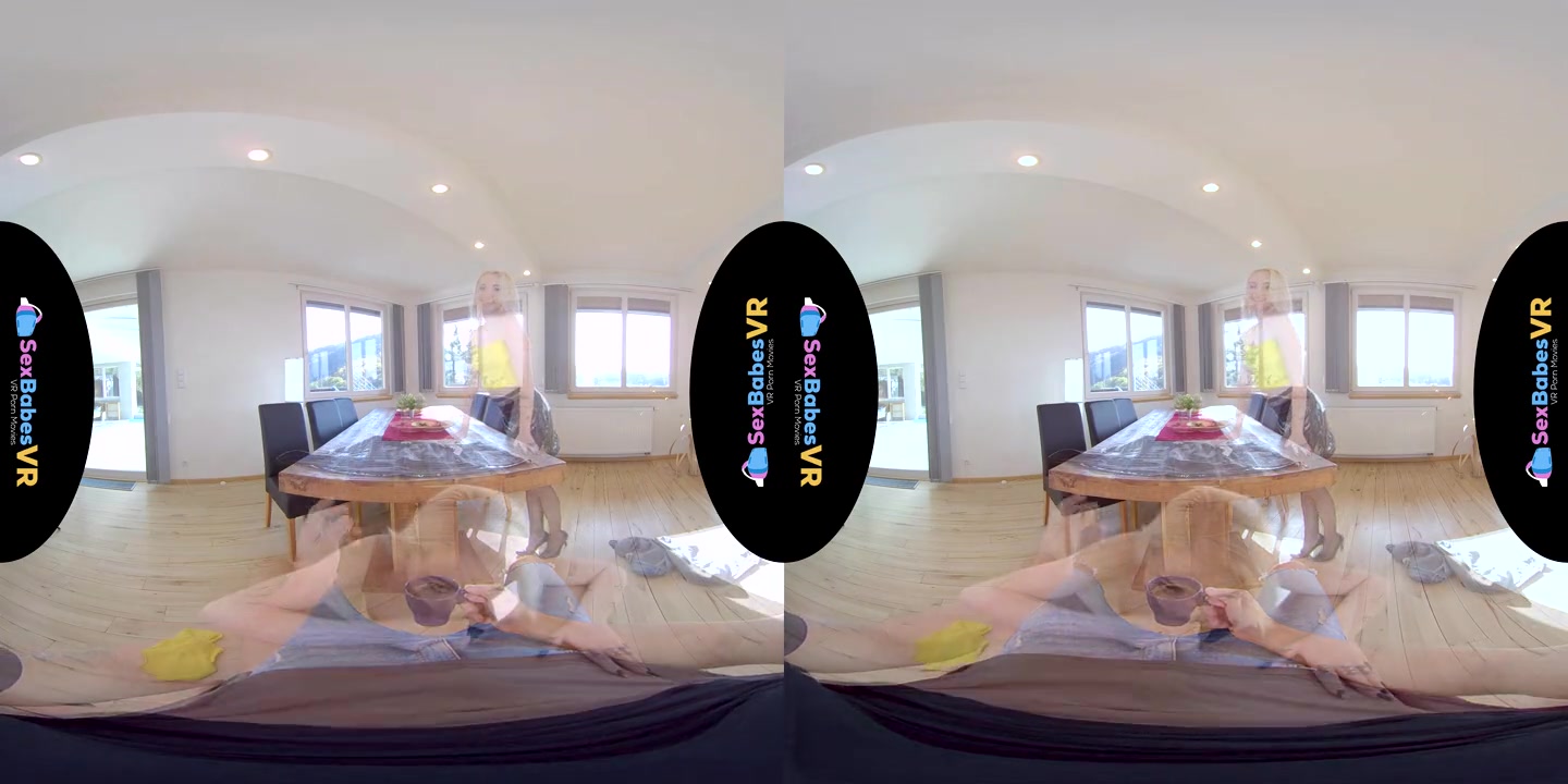 VR porn - Little Wet Blonde - SexBabesVR