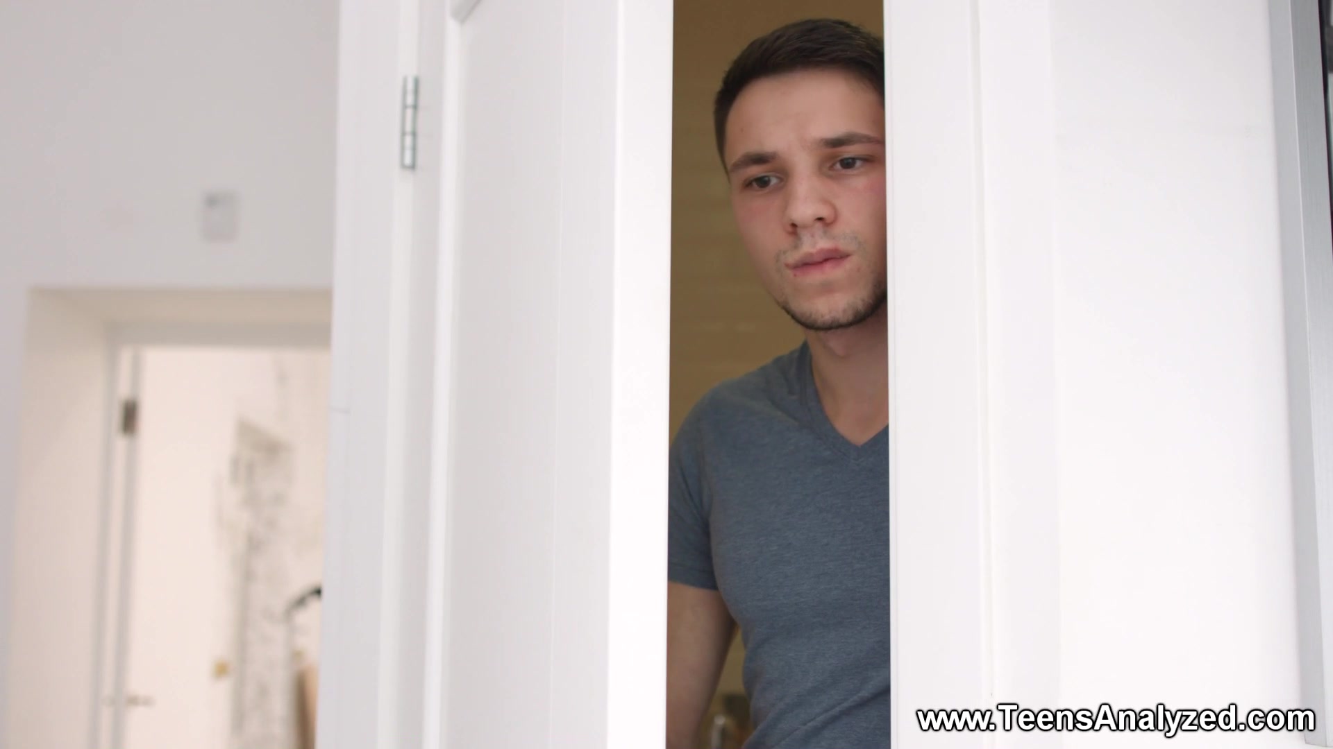 teens 18+ Analyzed - Maia Little - Maia Little first anal date