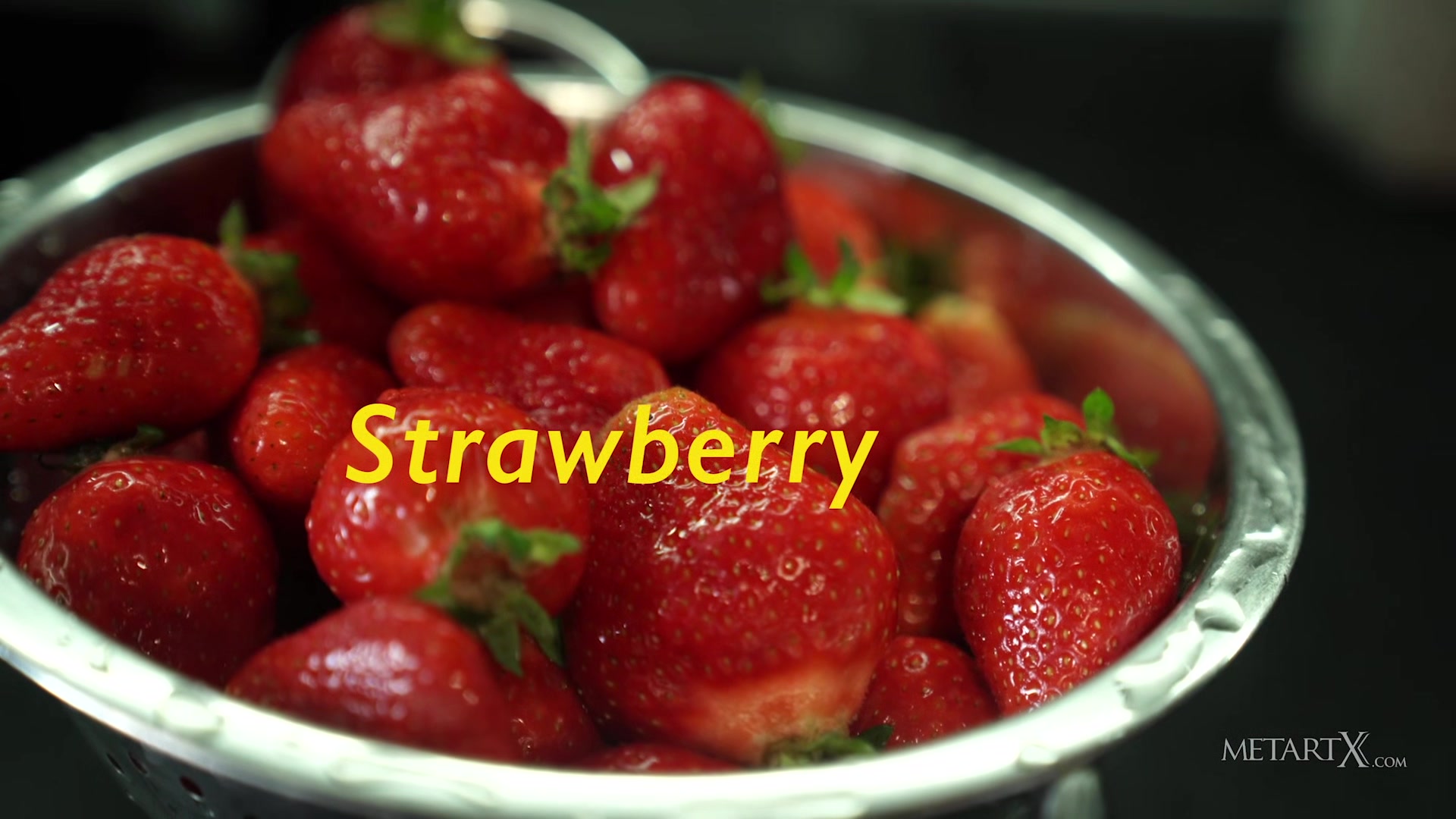 Strawberry - Bjorg Larson - MetartX