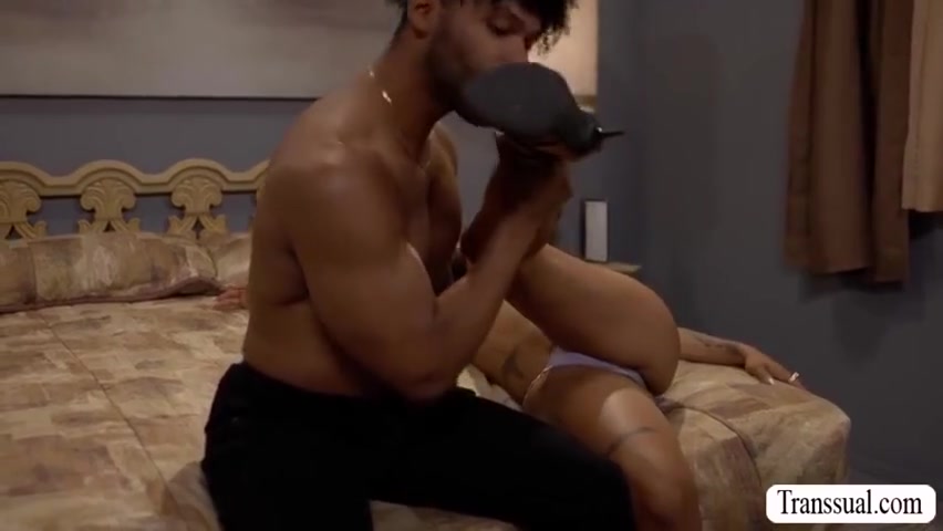 Anal Date With My Super Sexy Shemale Date