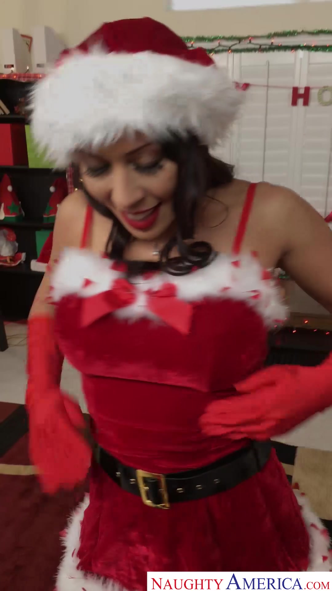 Merry XXXmas - New VR Porn Experience starring Rachel Starr - NaughtyAmericaVR