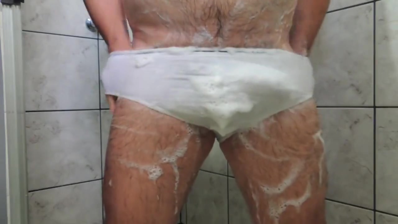Mature Hairy Bear on Shower Cumming
