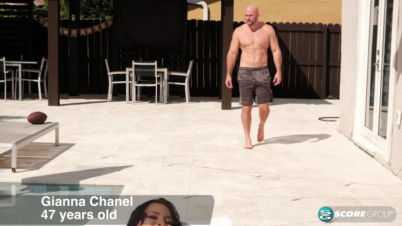 Gianna Chanel fucks her Step brother-in-law