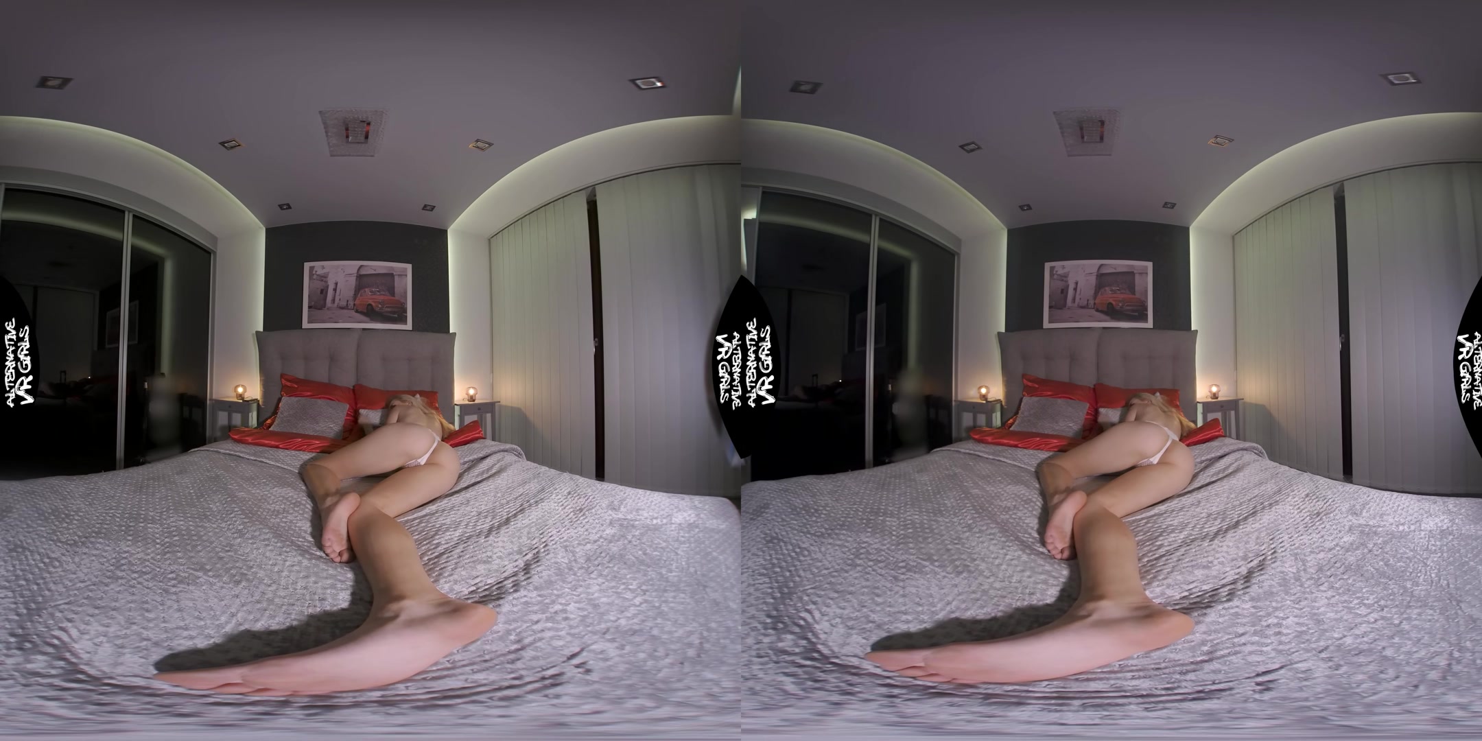 Relax & Bath - AlternativeVRGirls