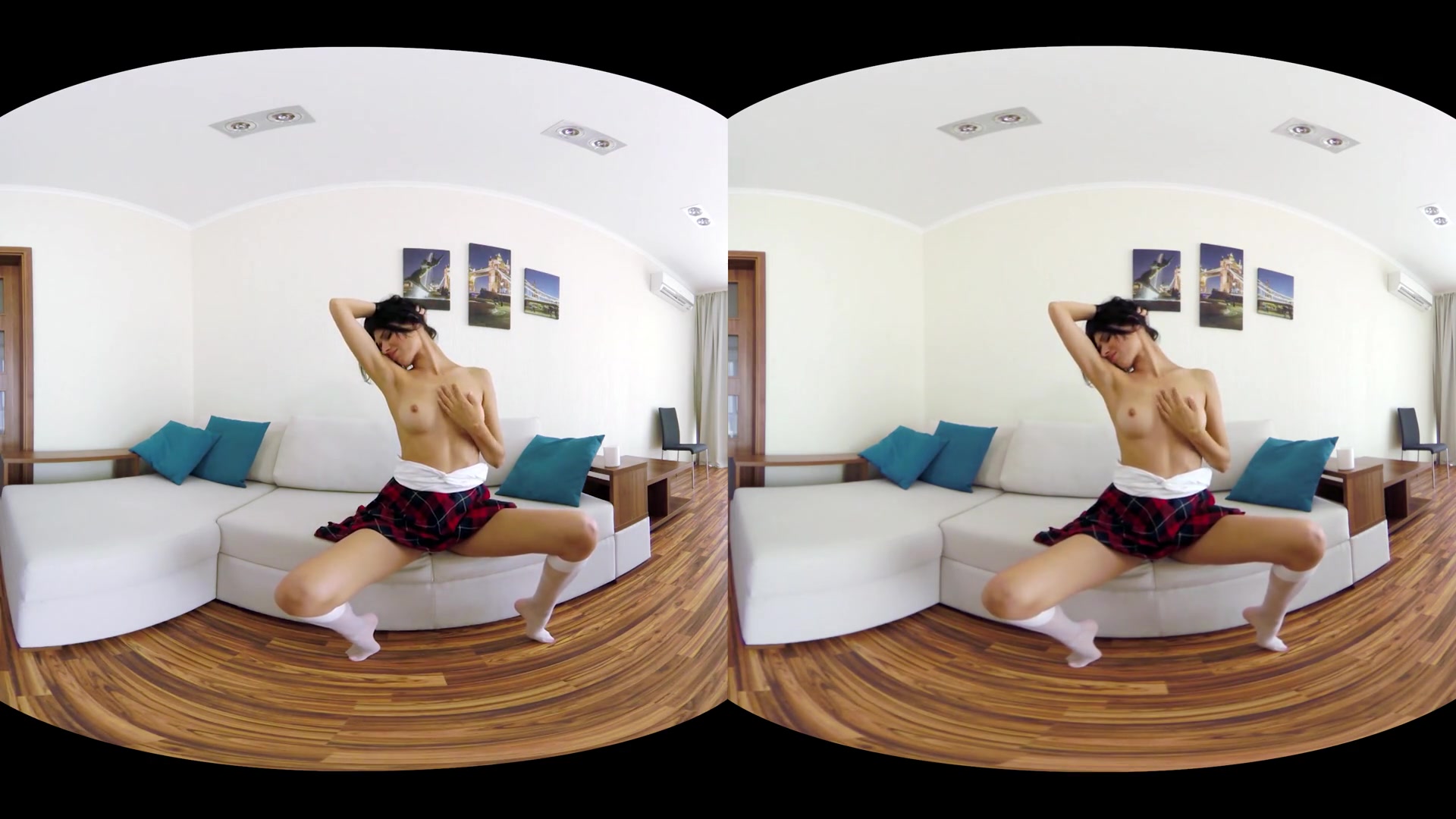 Sally Palmer in Coffe Break - RealJamVR