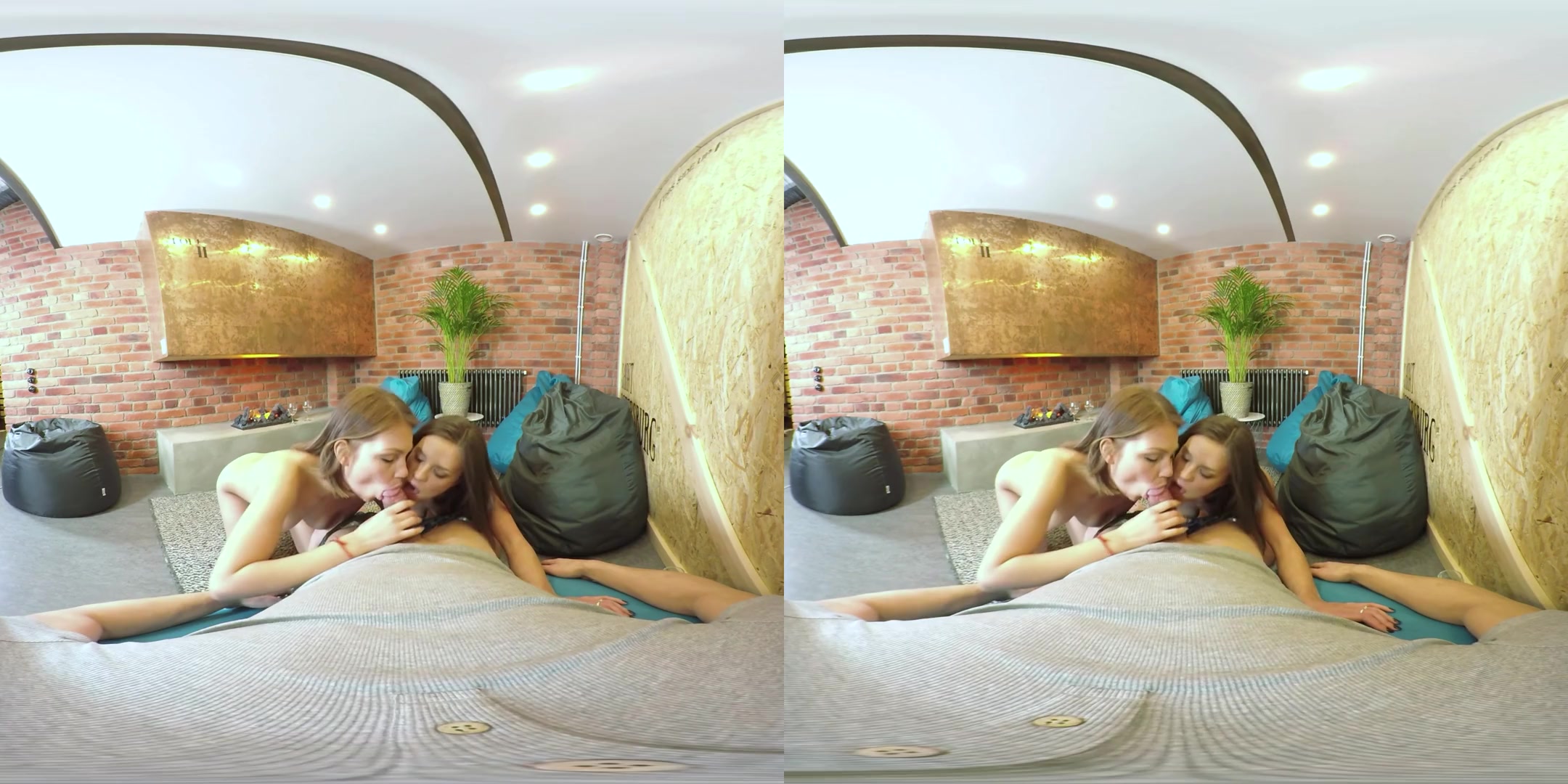 Lita Phoenix & Carolin in College Friends Throw Orgy - TmwVRNet