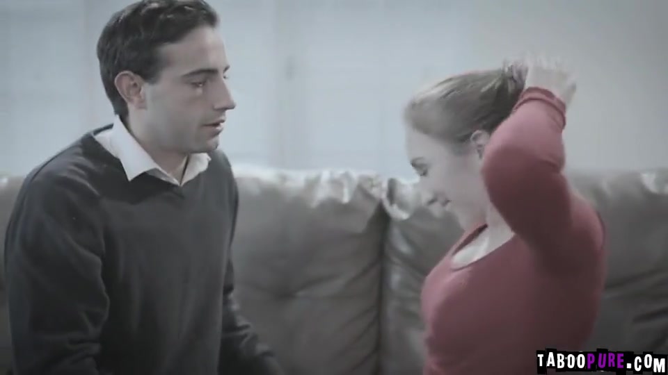 Nerdy Gracie Got Her Hoochie-coochie Licked - Pure Taboo