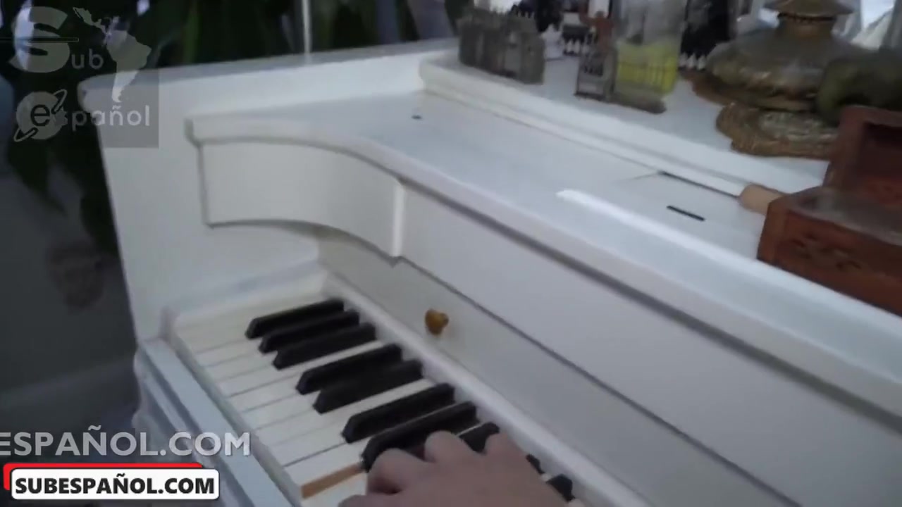 Vivian Taylor - Tocame Como A Tu Piano