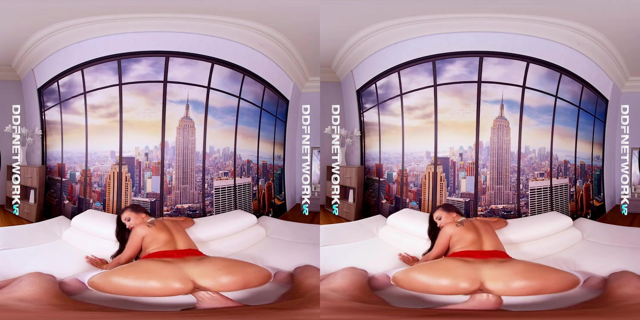 Alyssia Kent in The Temptress - DDFNetworkVR