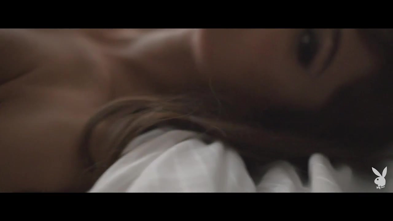 Playboy Au Naturel - PlayboyTV