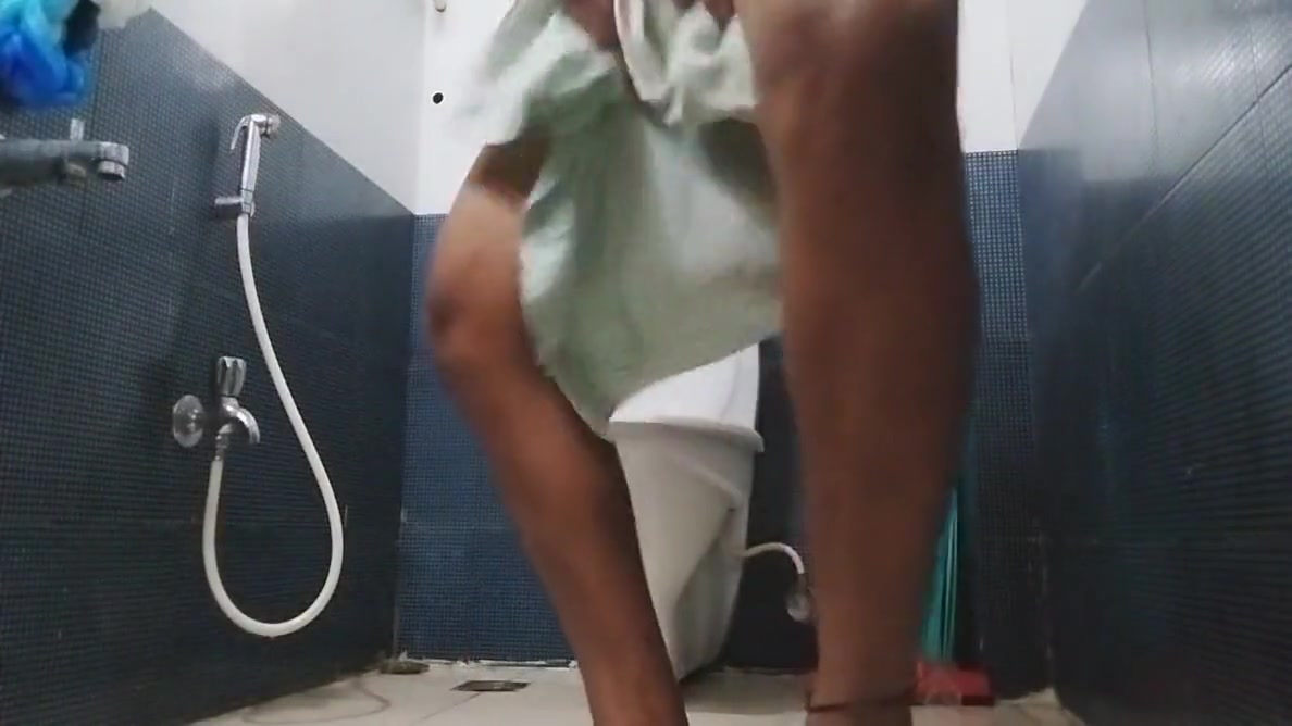 Blowjob Hot Pumping Good Evening Bhatharoom Cleaning Gay