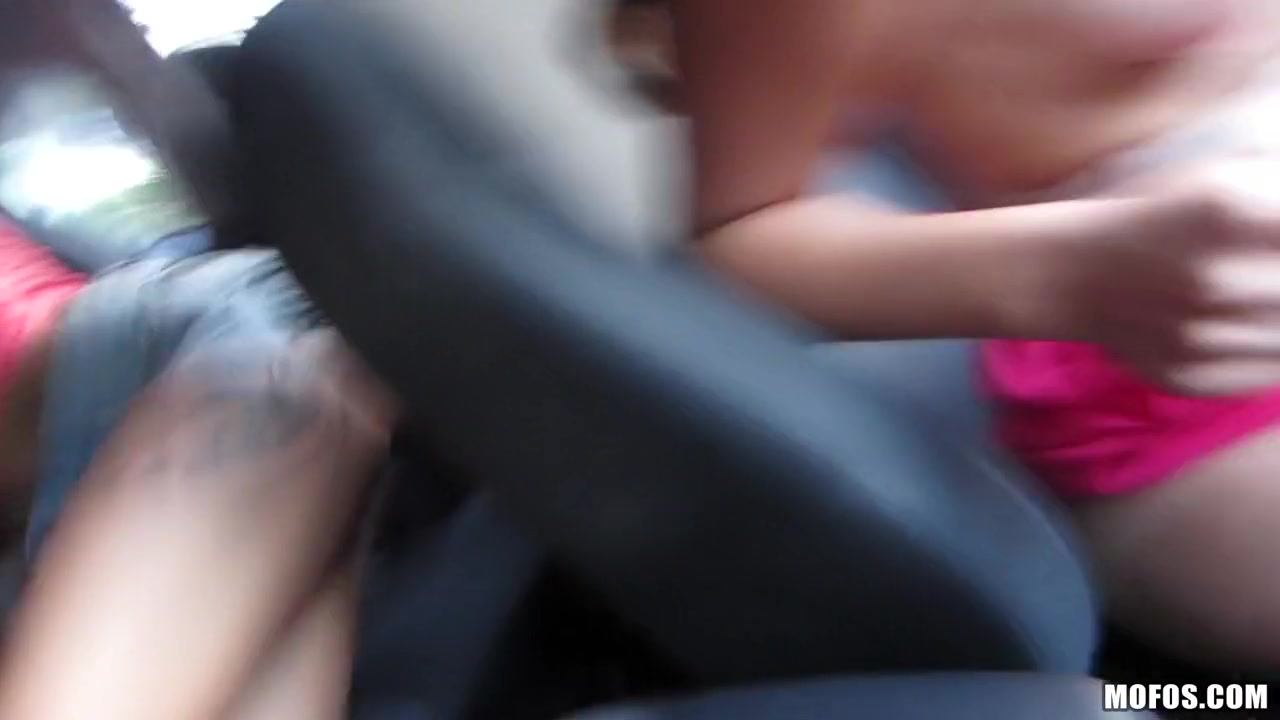 Adriana Malao, Alby Rydes, Kelsi Monroe - Driving with Her Top Down